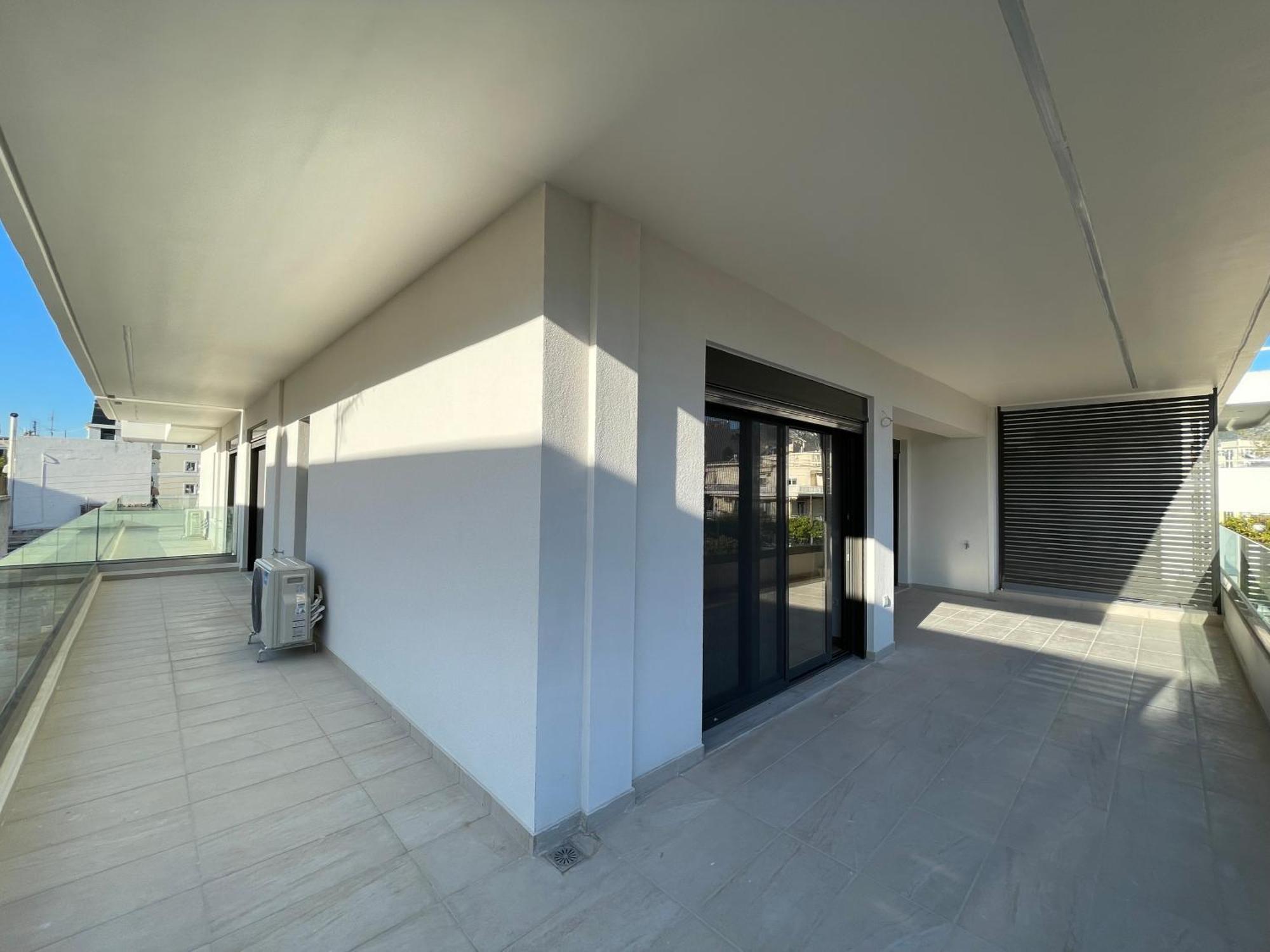 Urban Oasis In Ellinikon - Athenean Apartment